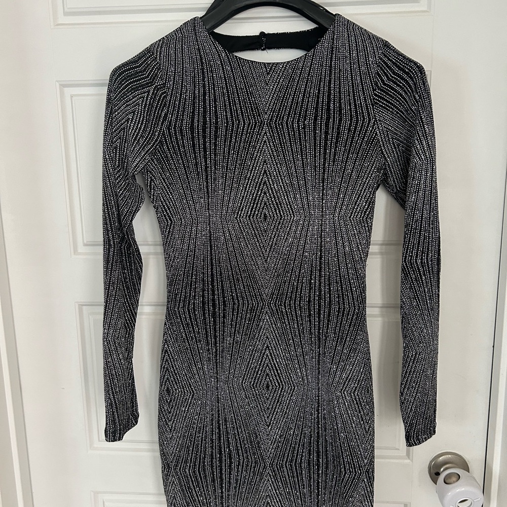 Trixxi Black and Silver Geometric Long Sleeve Dress